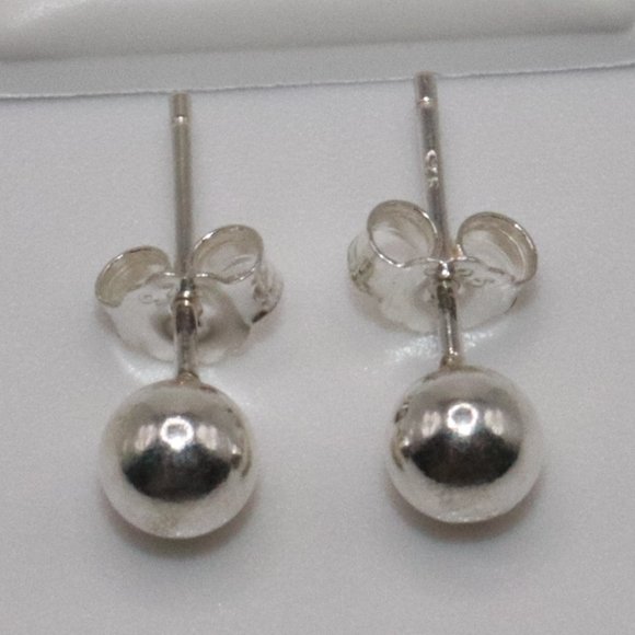 925 Sterling Silver Genuine Round Ball Stud Earrings 5mm / Pair / Men Women Kids - Picture 1 of 7